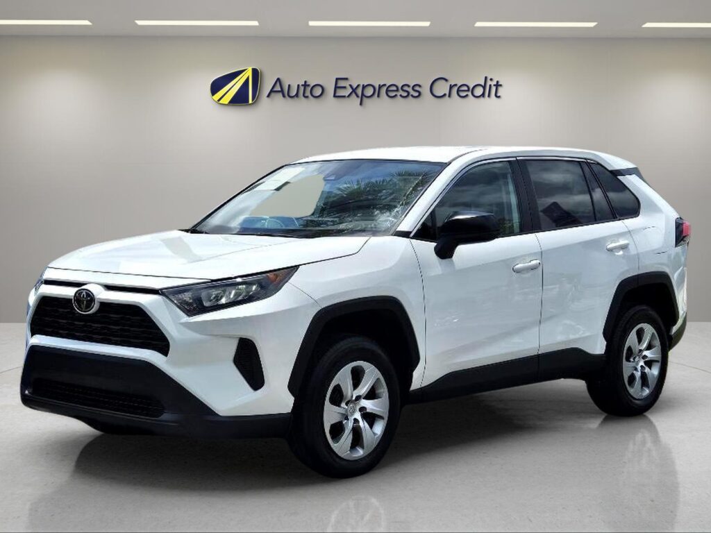 2022 Toyota RAV4 LE