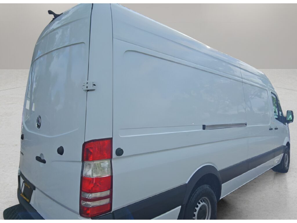 2018 Mercedes-Benz Sprinter 2500 High Roof V6
