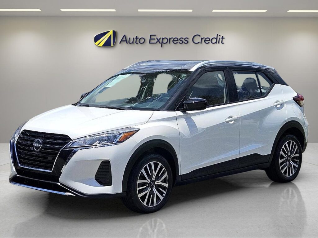 2023 Nissan Kicks SV Xtronic CVT