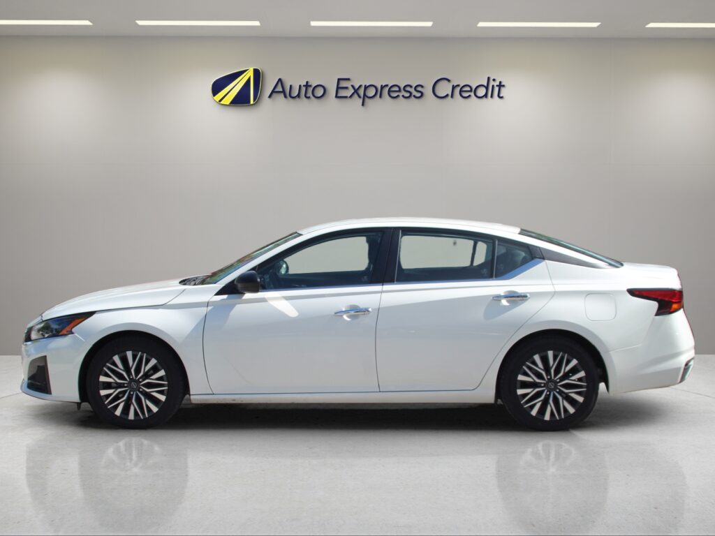 2024 Nissan Altima SV FWD