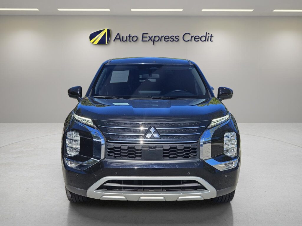 2024 Mitsubishi Outlander SE 2.5 2WD | SE Black Edition S-AWC | SE Black Edition w/Pano Roof S-AWC