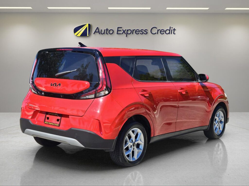 2023 Kia Soul LX