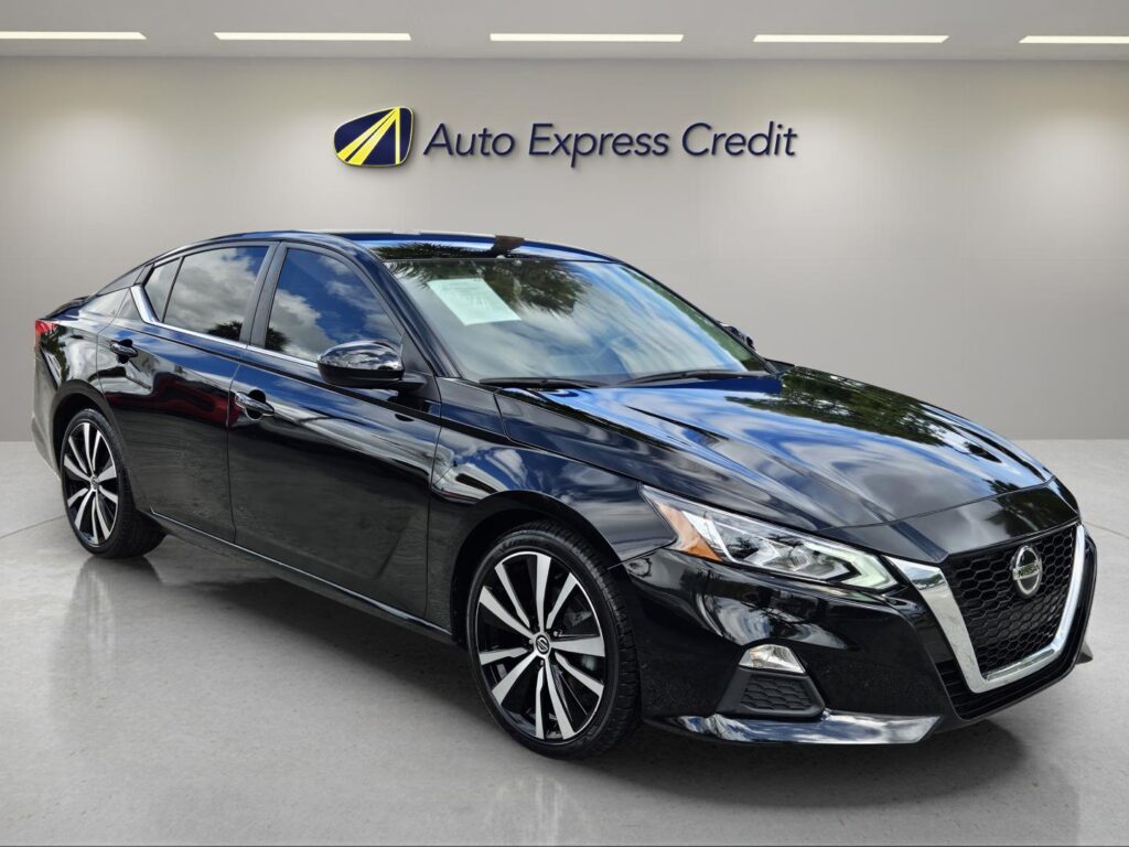 2022 Nissan Altima 2.5 SR