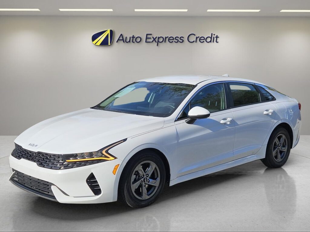 2022 Kia K5 LXS's photo