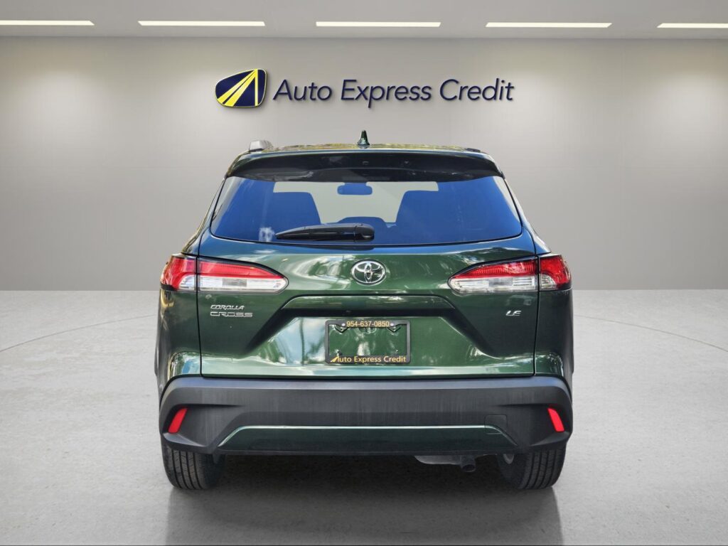 2022 Toyota Corolla Cross LE