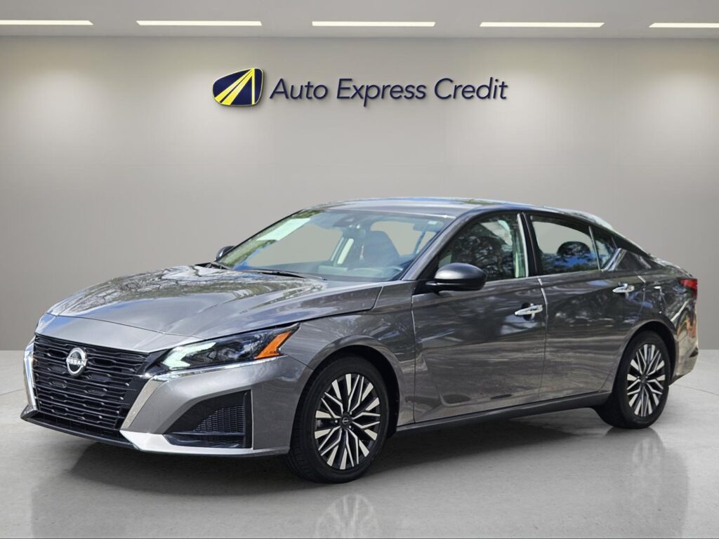 2024 Nissan Altima SV FWD