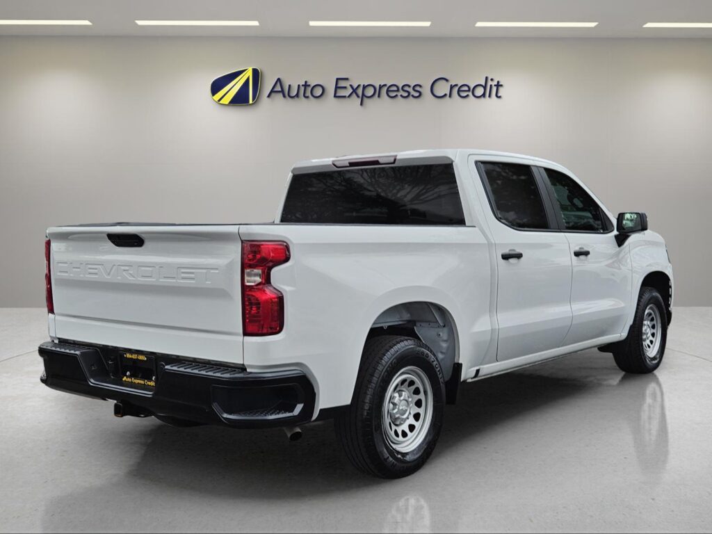 2020 Chevrolet Silverado 1500 2WD Crew Cab Short Bed WT