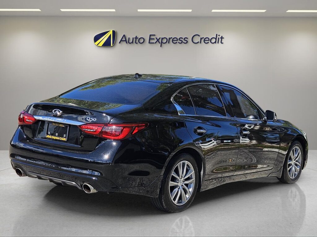 2021 INFINITI Q50 PURE