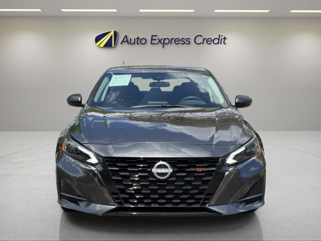 2024 Nissan Altima SV FWD