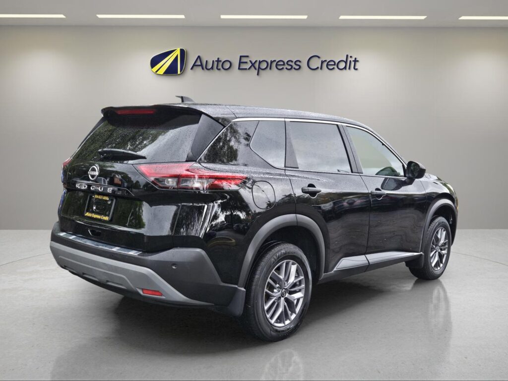 2023 Nissan Rogue S FWD