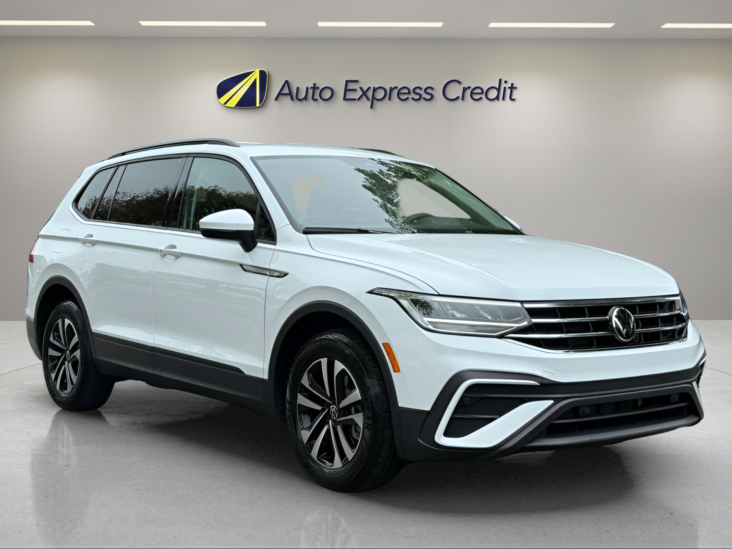 2024 Volkswagen Tiguan S - Photo 8
