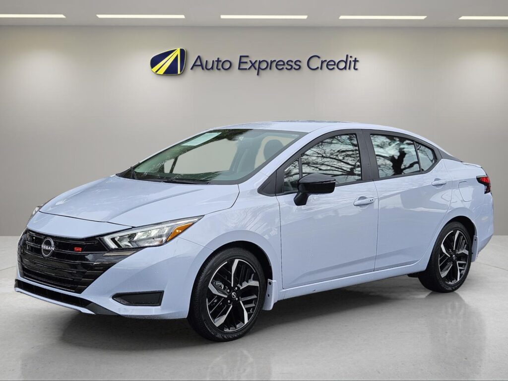 2025 Nissan Versa Sedan SR
