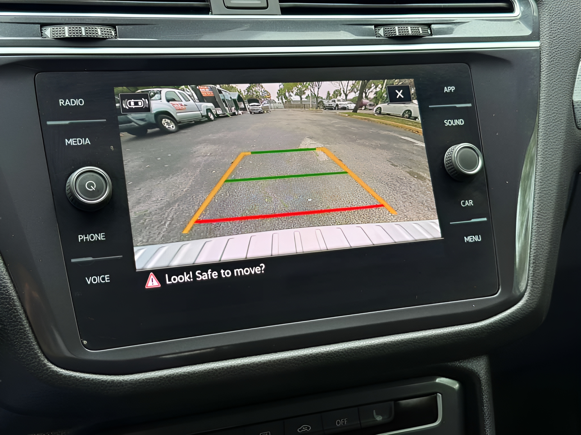 2024 Volkswagen Tiguan S - Photo 19