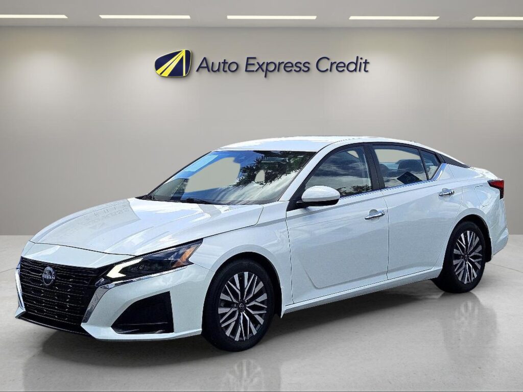 2023 Nissan Altima SV FWD