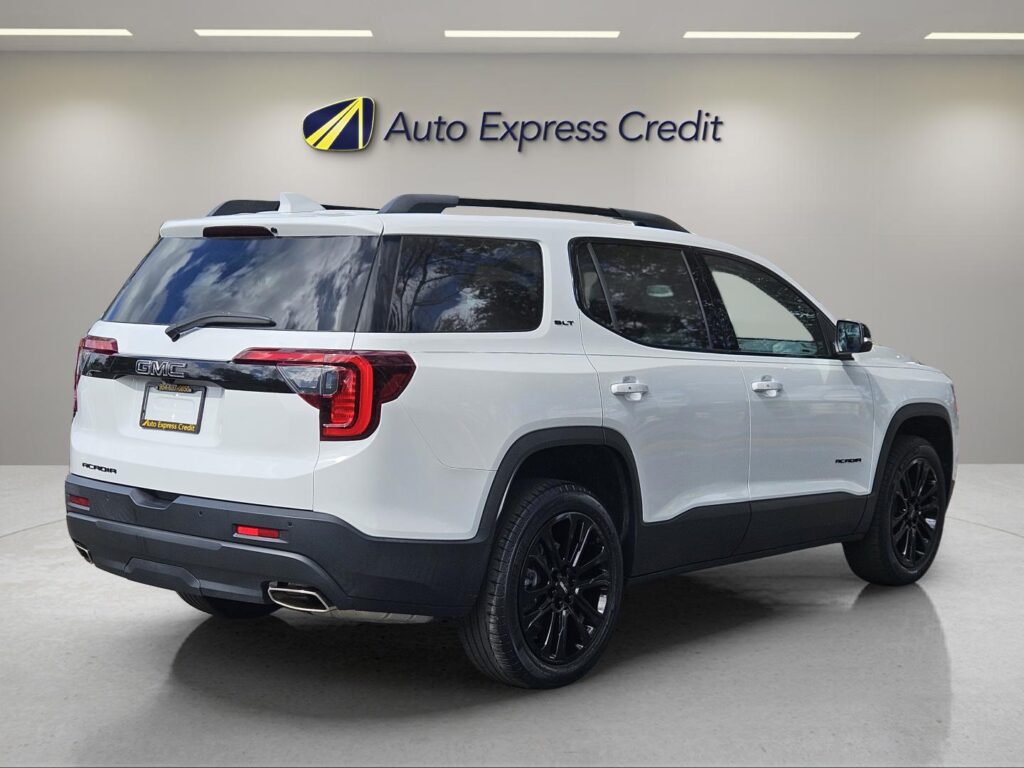 2023 GMC Acadia FWD SLT