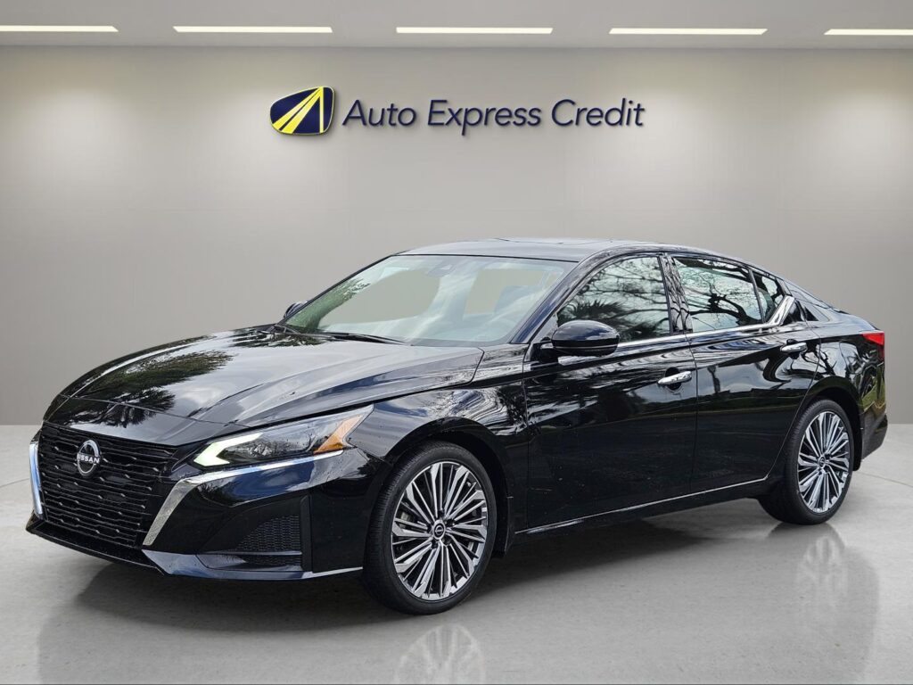 2024 Nissan Altima SL FWD