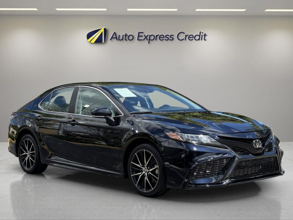 2023 Toyota Camry SE | SE Nightshade Edition | SE Nightshade Edition Hybrid