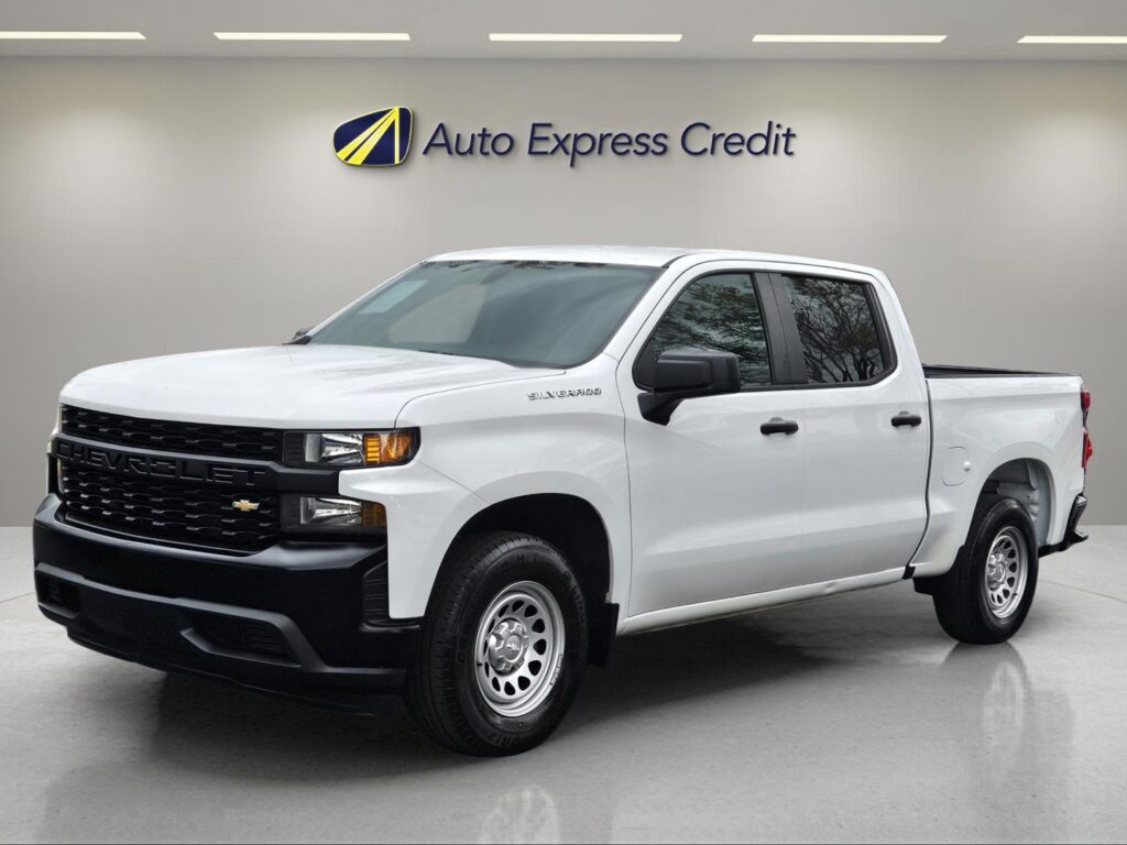 2020 Chevrolet Silverado 1500 2WD Crew Cab Short Bed WT