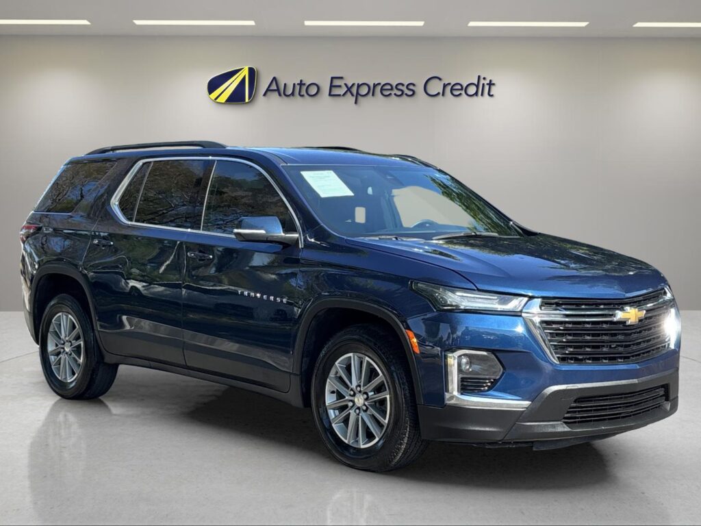 2023 Chevrolet Traverse FWD LT Cloth