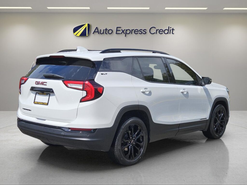 2022 GMC Terrain SLT