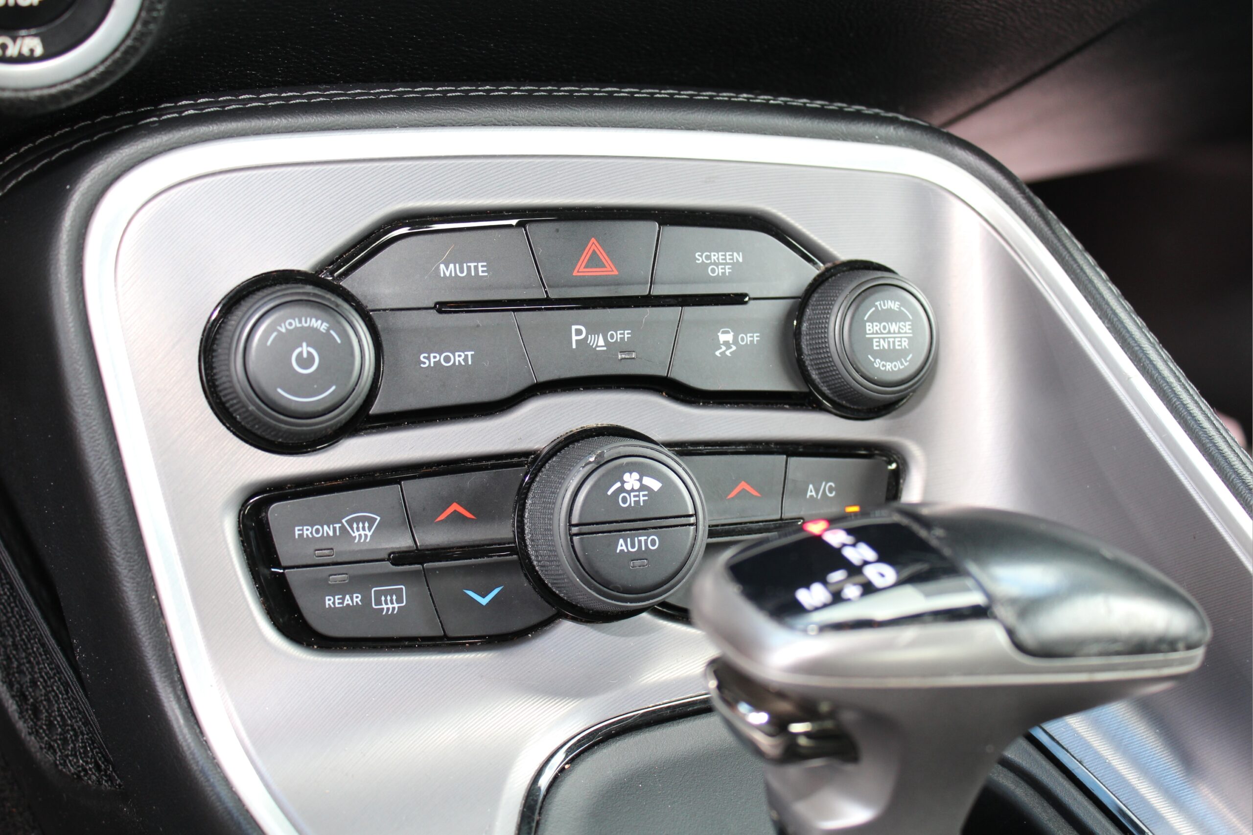 2022 Dodge Challenger GT - Photo 18