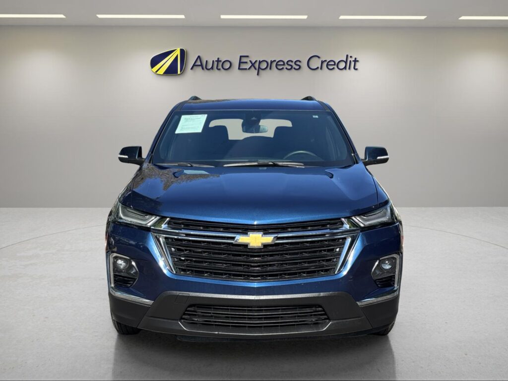 2023 Chevrolet Traverse FWD LT Cloth