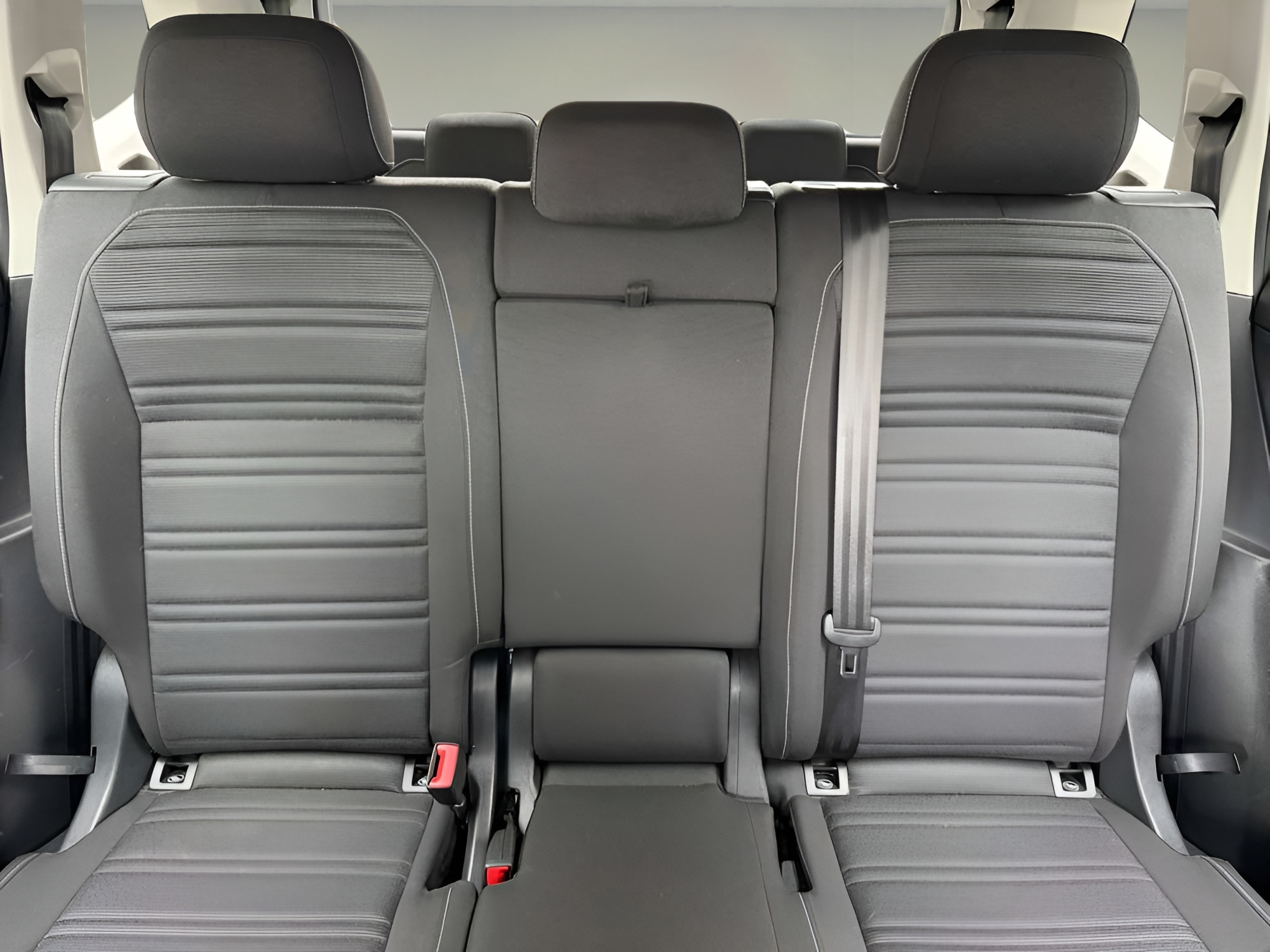 2024 Volkswagen Tiguan S - Photo 15