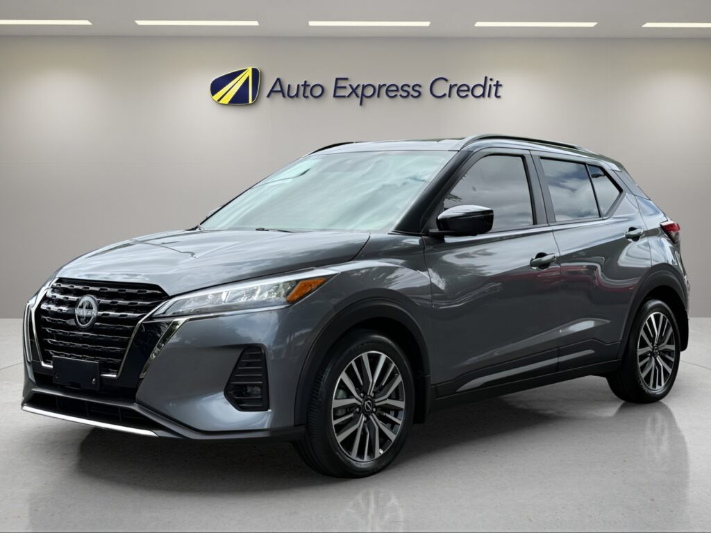 2023 Nissan Kicks SR Xtronic CVT