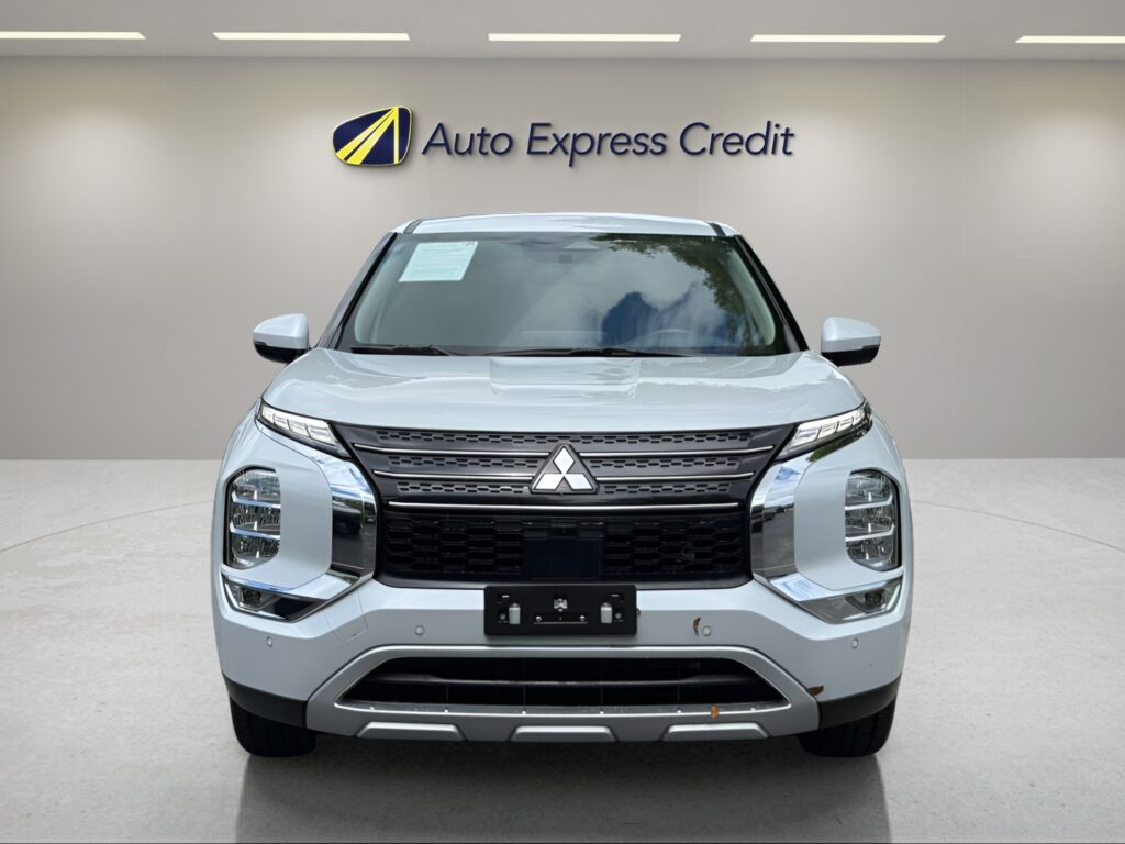 2024 Mitsubishi Outlander SE 2.5 2WD | SE Black Edition S-AWC | SE Black Edition w/Pano Roof S-AWC