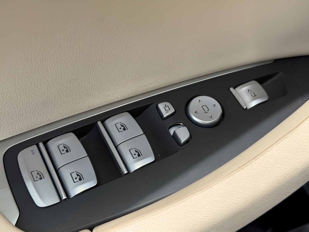 2023 BMW X3 30i - Photo 25