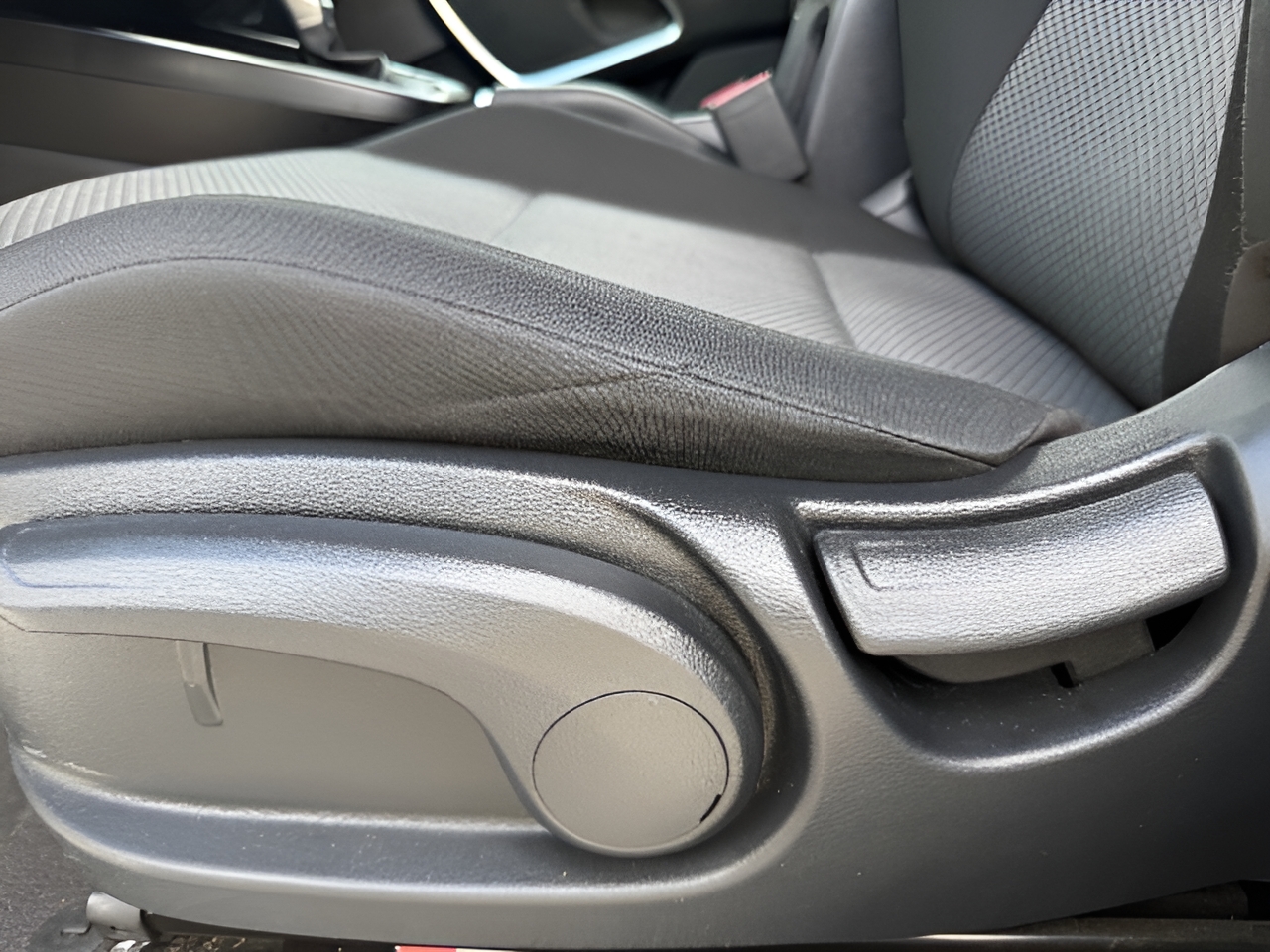 2025 Kia Soul LX - Photo 23