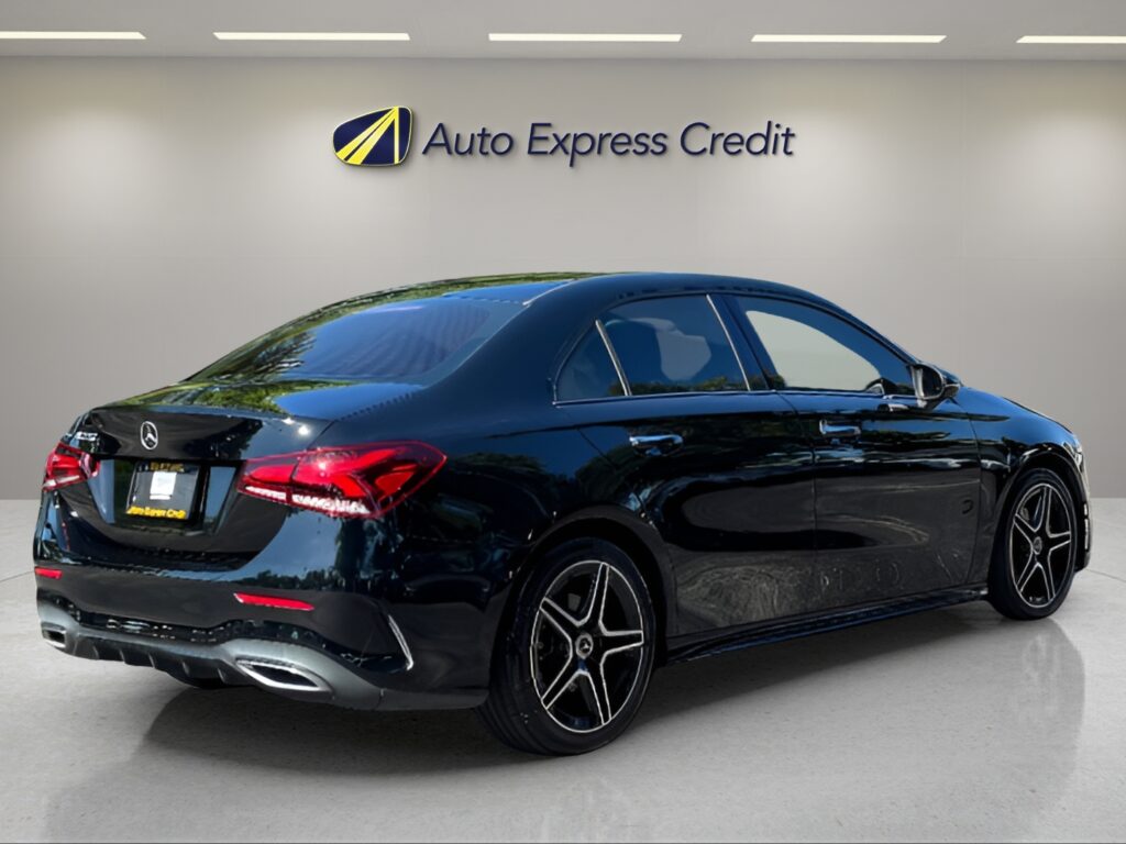 2022 Mercedes-Benz A 220 BASE