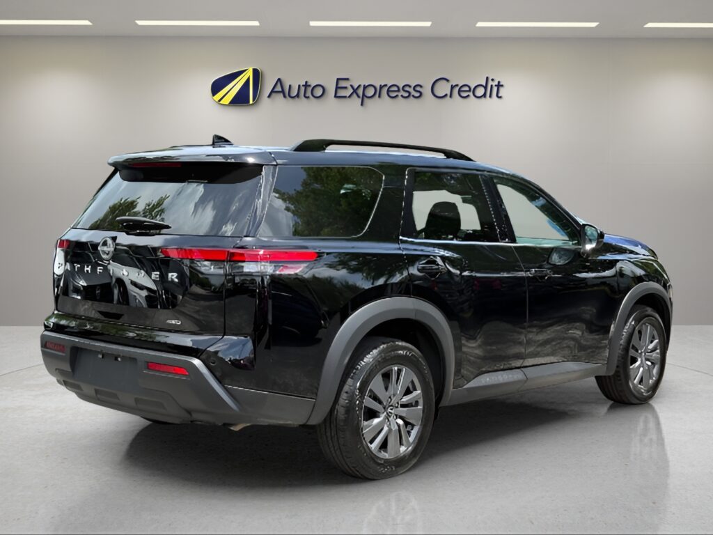 2025 Nissan Pathfinder SV 4WD