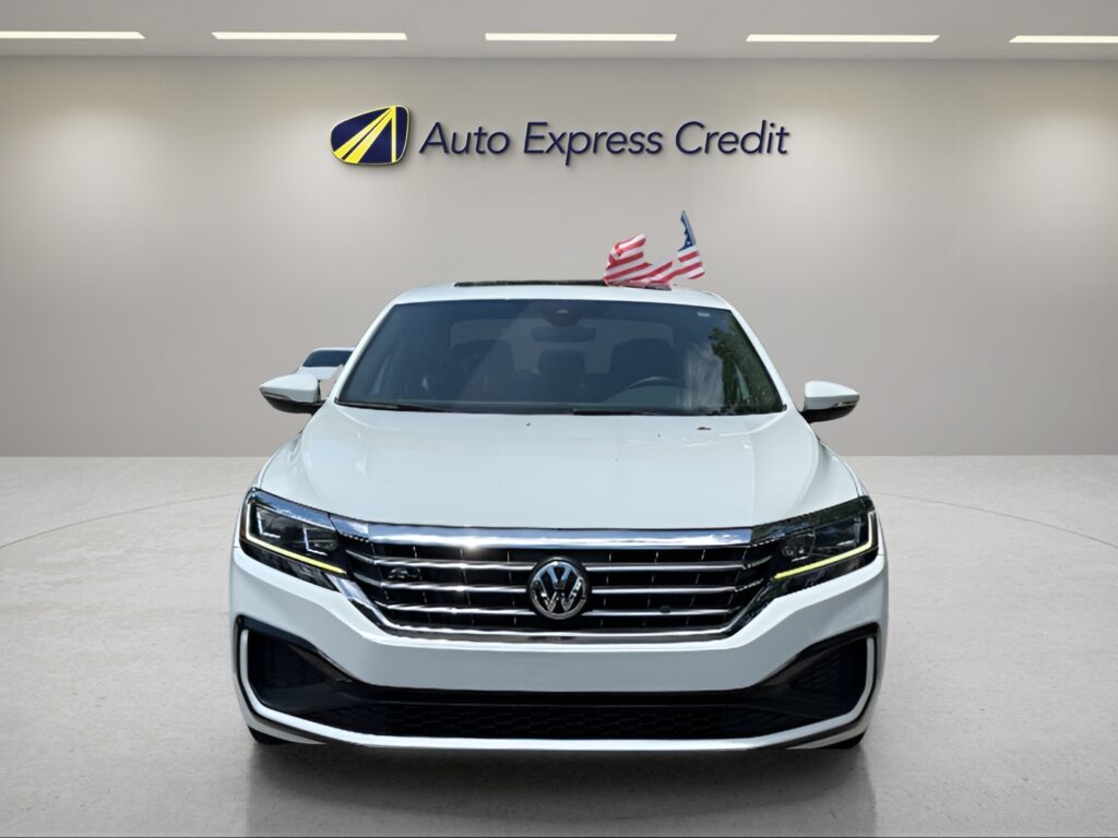 2021 Volkswagen Passat 2.0T R-Line