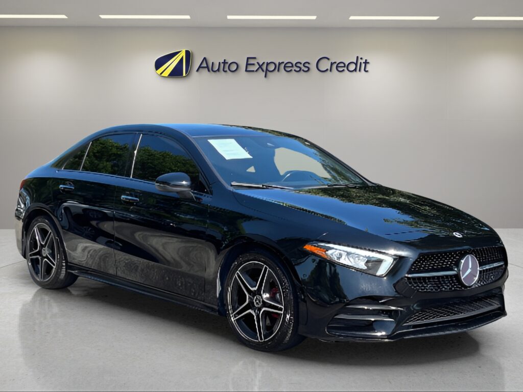 2022 Mercedes-Benz A 220 BASE