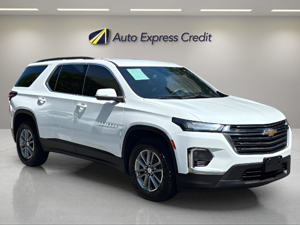 2023 Chevrolet Traverse FWD LT Leather
