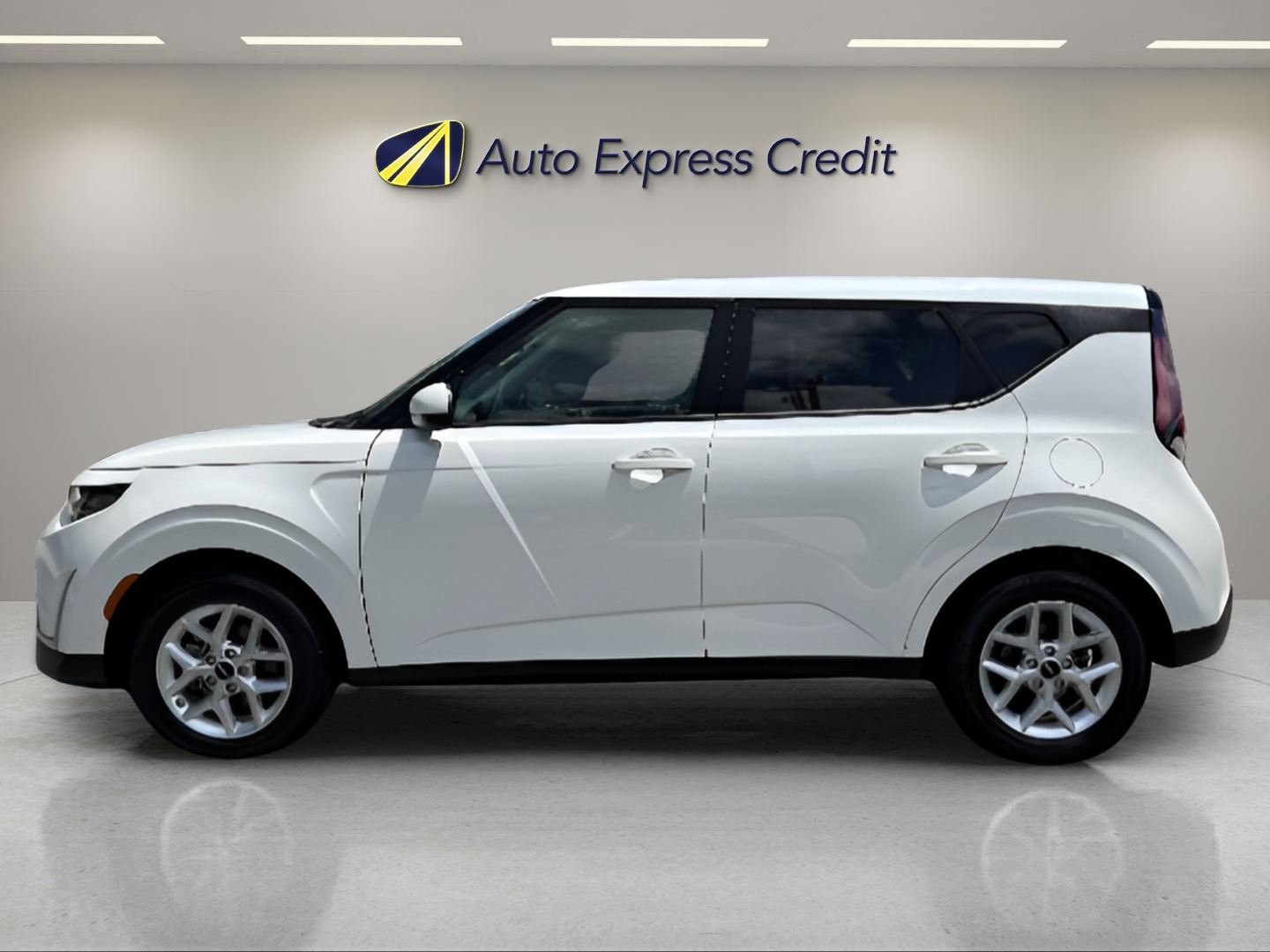 2025 Kia Soul LX - Photo 13
