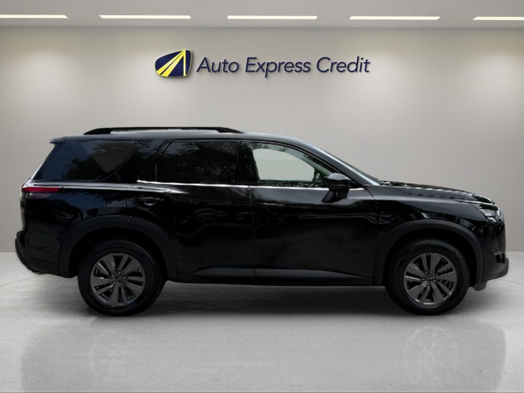 2025 Nissan Pathfinder SV 4WD