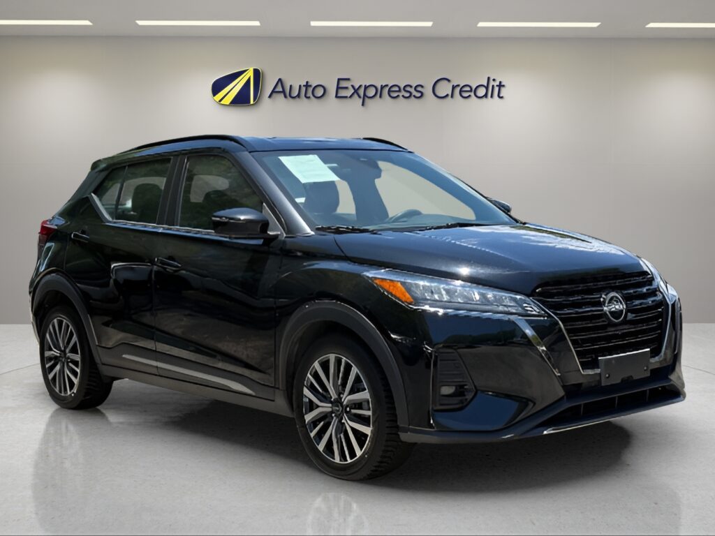 2024 Nissan Kicks SR Xtronic CVT