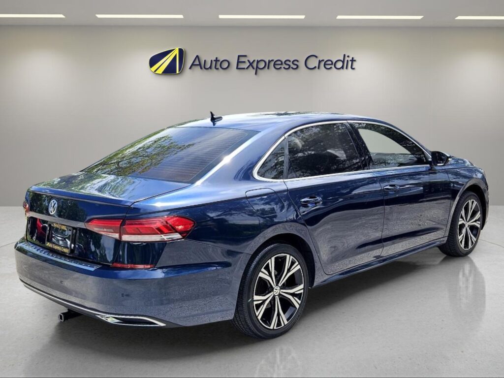 2022 Volkswagen Passat 2.0T SE