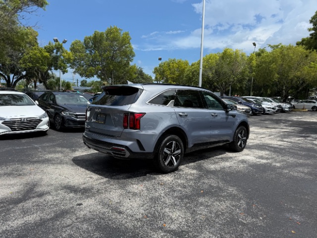 2023 Kia Sorento S