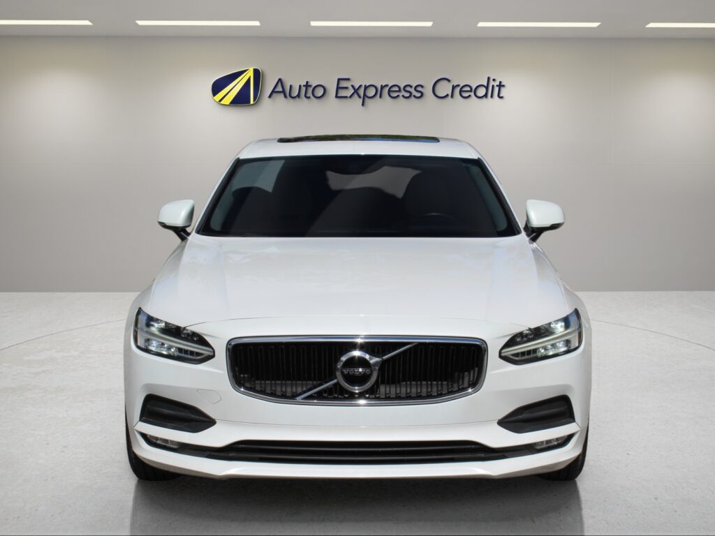 2019 Volvo S90 T5 Momentum AWD