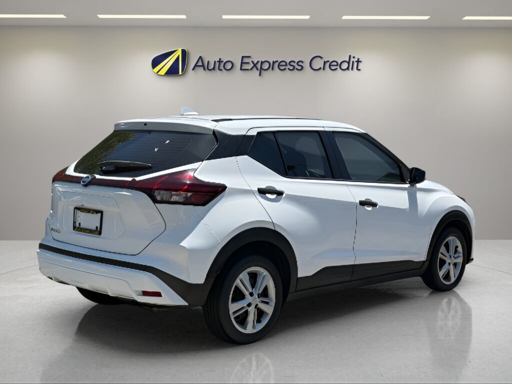2021 Nissan Kicks S