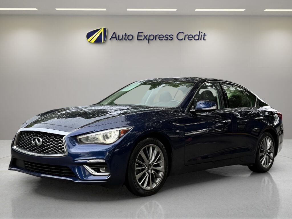 2023 INFINITI Q50 LUXE