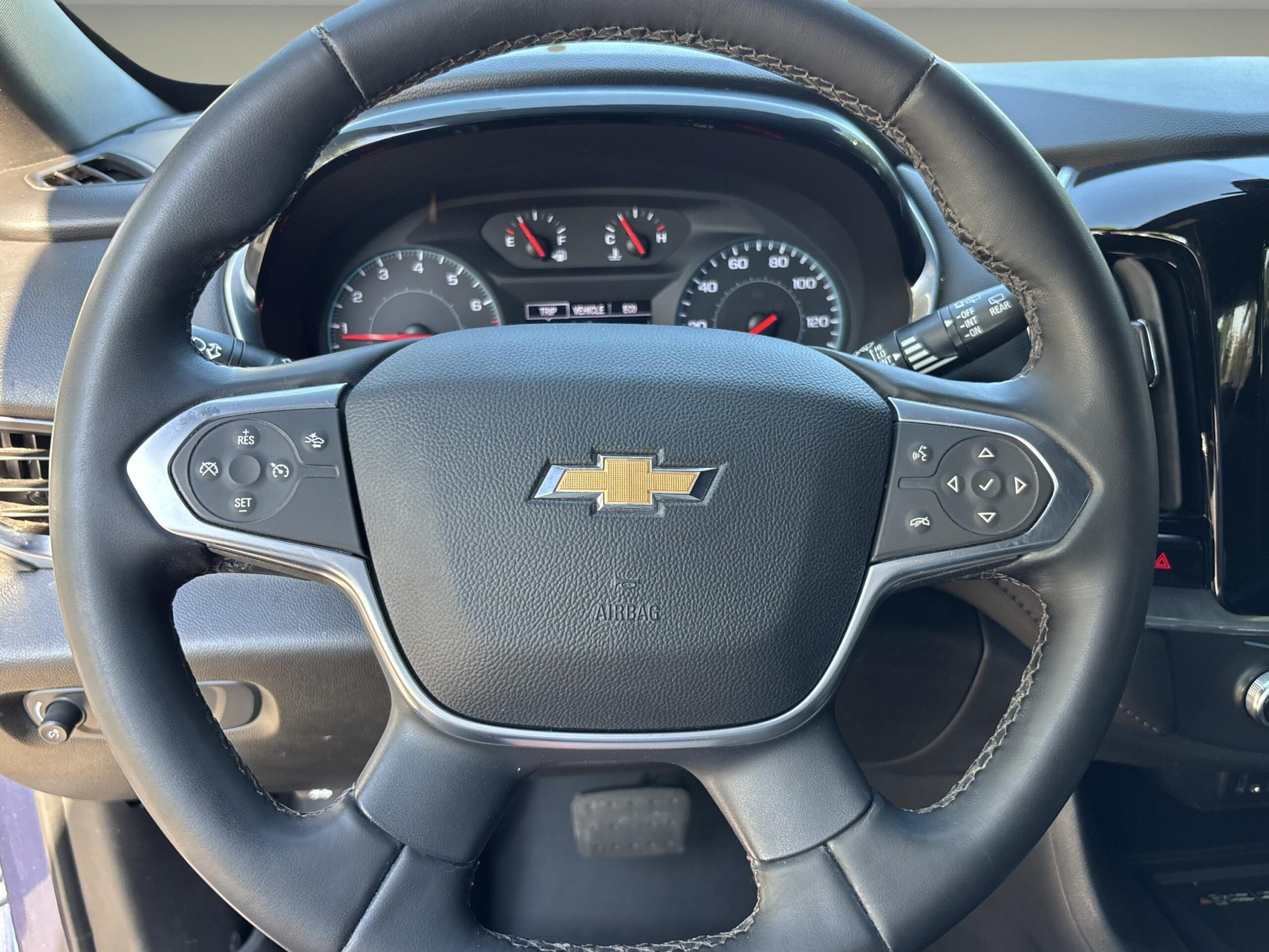 2023 Chevrolet Traverse 1LT - Photo 30