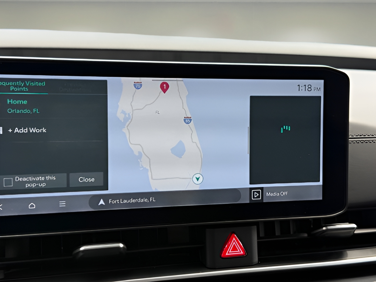 2025 Kia Carnival LXS - Photo 32