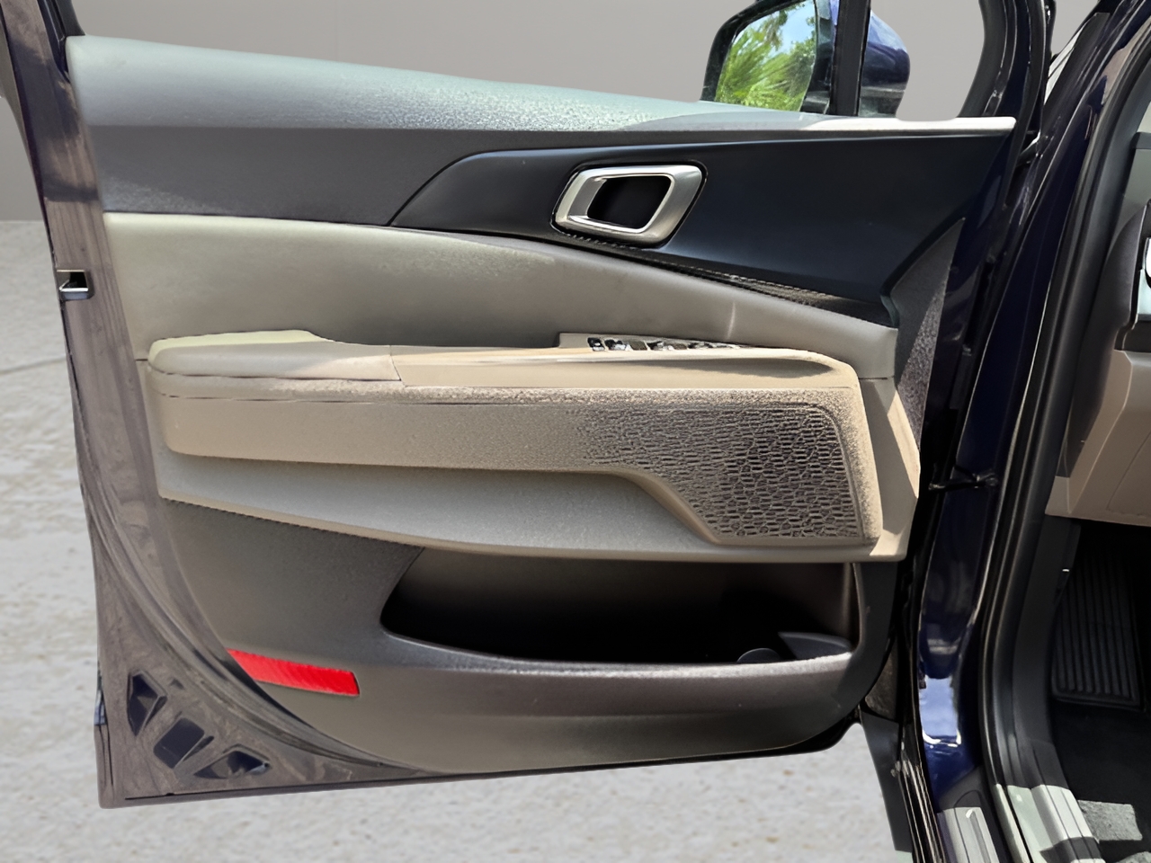 2025 Kia Carnival LXS - Photo 25