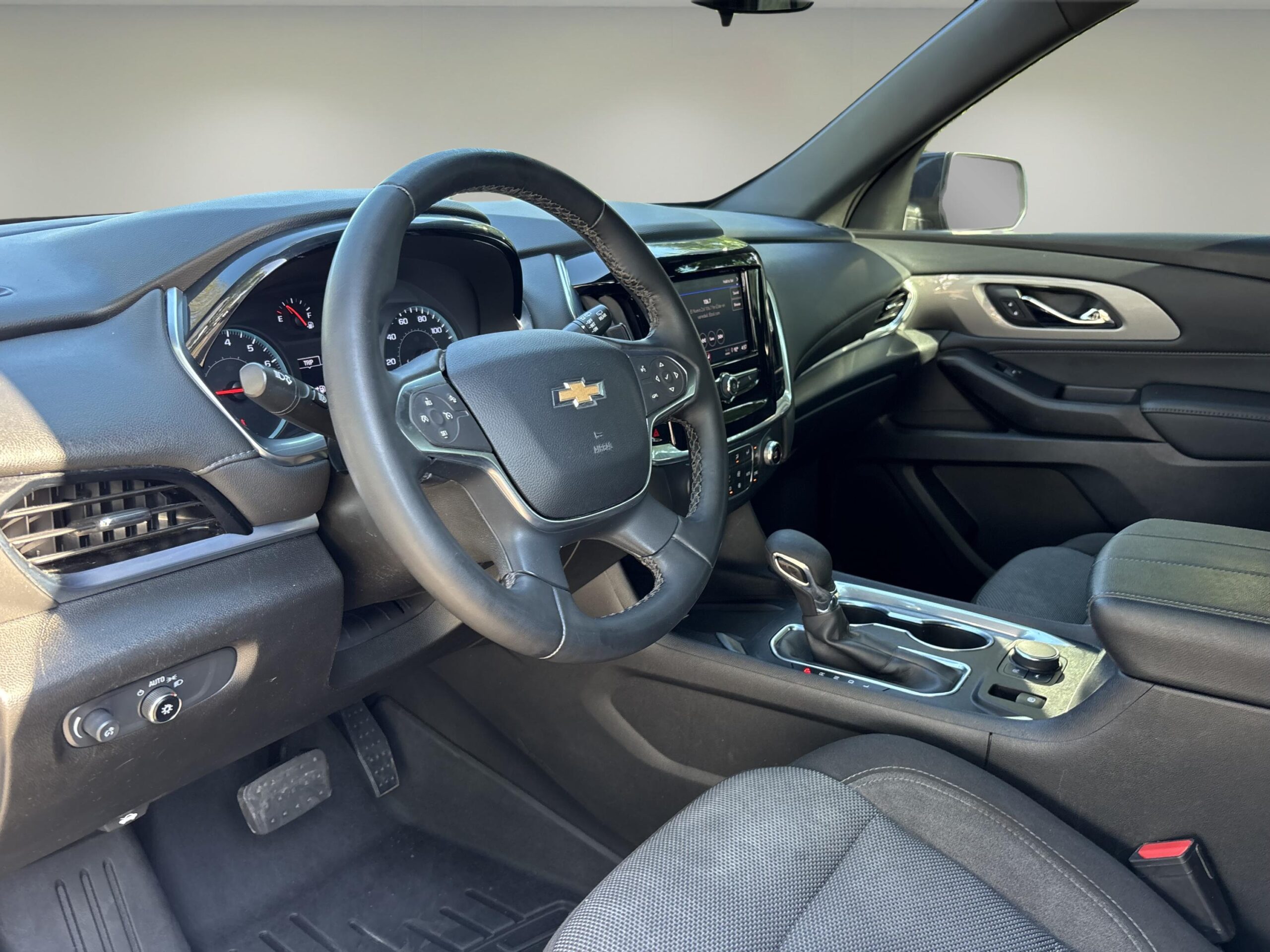 2023 Chevrolet Traverse 1LT - Photo 34